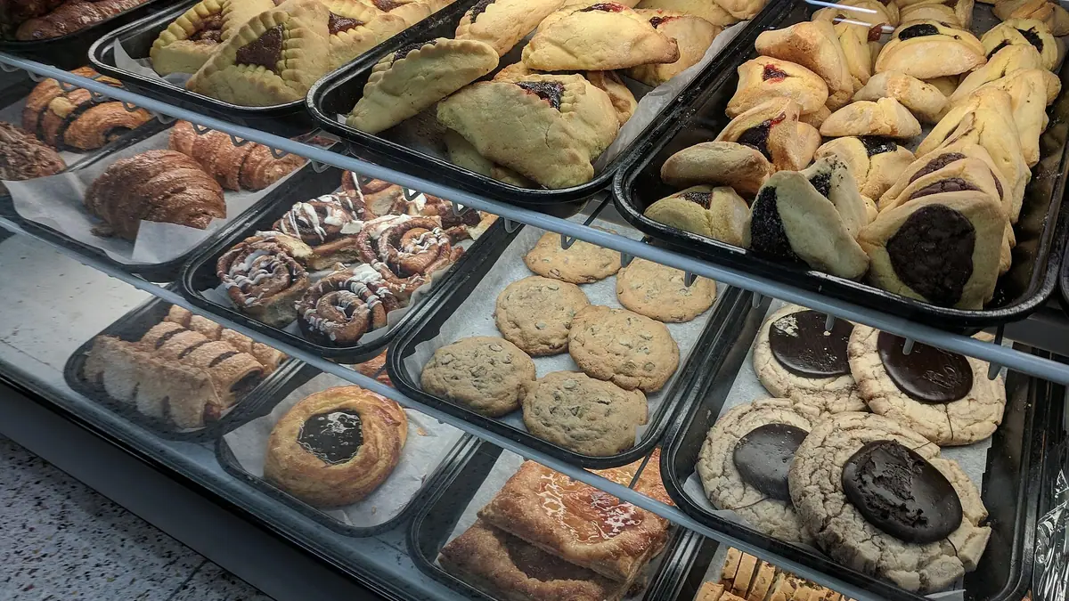Cooplands – bakery in Hornsea town centre